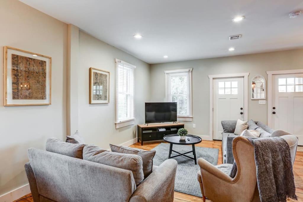 Beautiful Farmhouse Close To Lanc Hershey Etown Mount Joy Exteriér fotografie