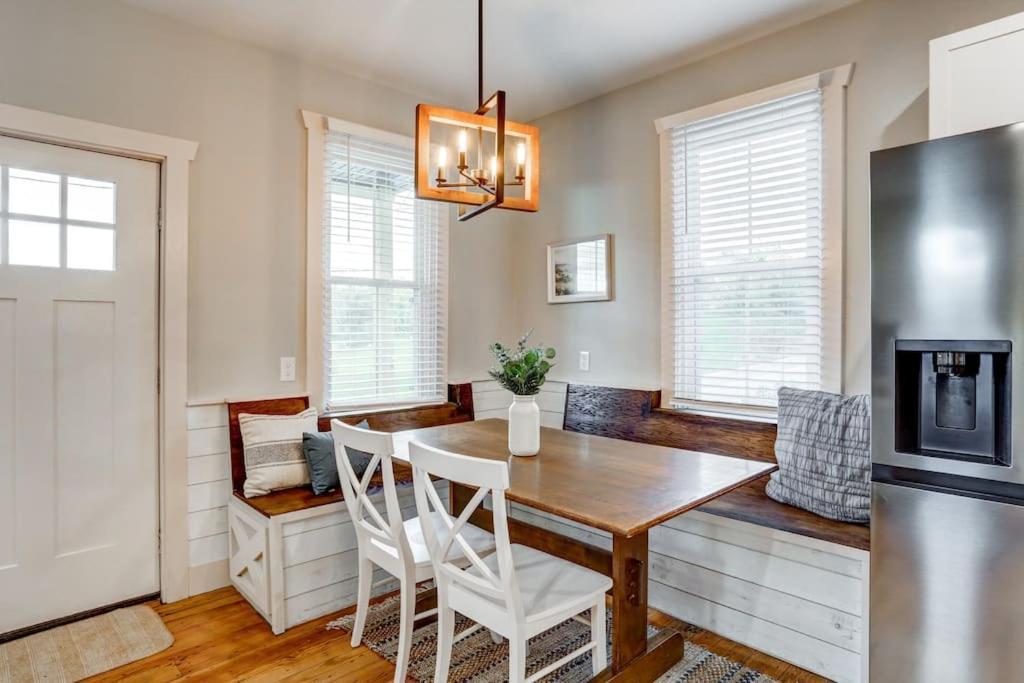 Beautiful Farmhouse Close To Lanc Hershey Etown Mount Joy Exteriér fotografie